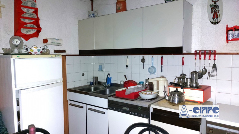 Immagine 3 di Appartamento in vendita  in via Cesare Battisti a Castello Tesino