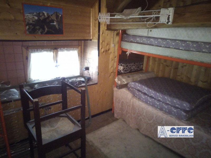 Immagine 14 di Appartamento in vendita  in via Cesare Battisti a Castello Tesino