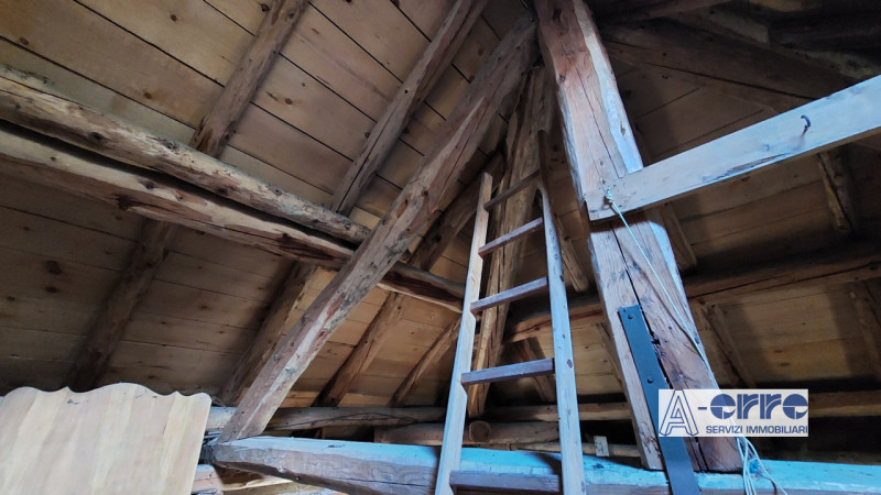 Immagine 16 di Appartamento in vendita  in via Cesare Battisti a Castello Tesino