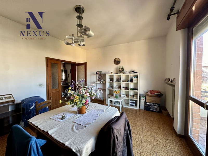 Immagine 5 di Casa bifamiliare in vendita  a Colli Al Metauro