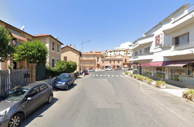 Immagine 8 di Negozio in vendita  in Settevene Palo a Cerveteri