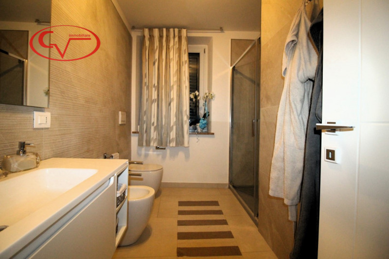 Immagine 21 di Appartamento in vendita  in San Giustino a Loro Ciuffenna