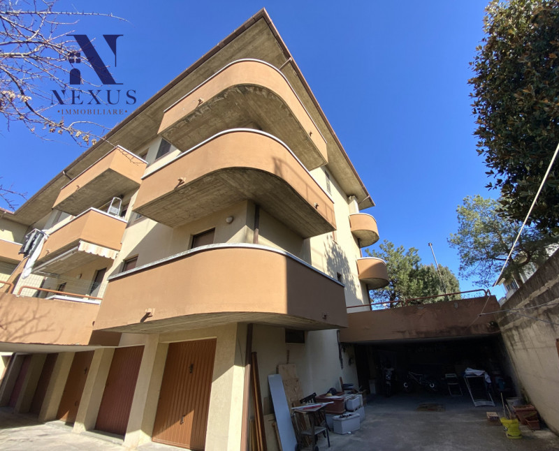 Immagine 16 di Appartamento in vendita  a Mondolfo