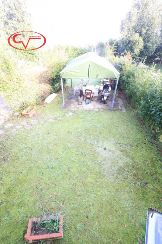 Immagine 9 di Casa bifamiliare in vendita  in via Marconi a Montevarchi