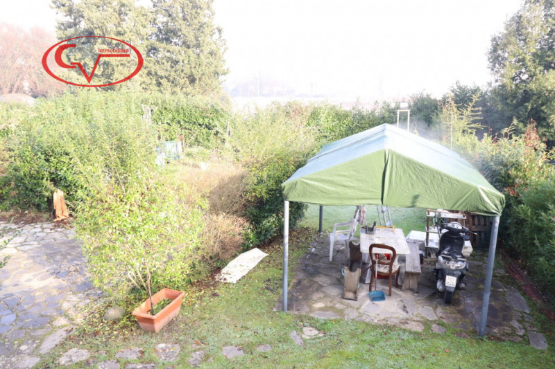 Immagine 10 di Casa bifamiliare in vendita  in via Marconi a Montevarchi