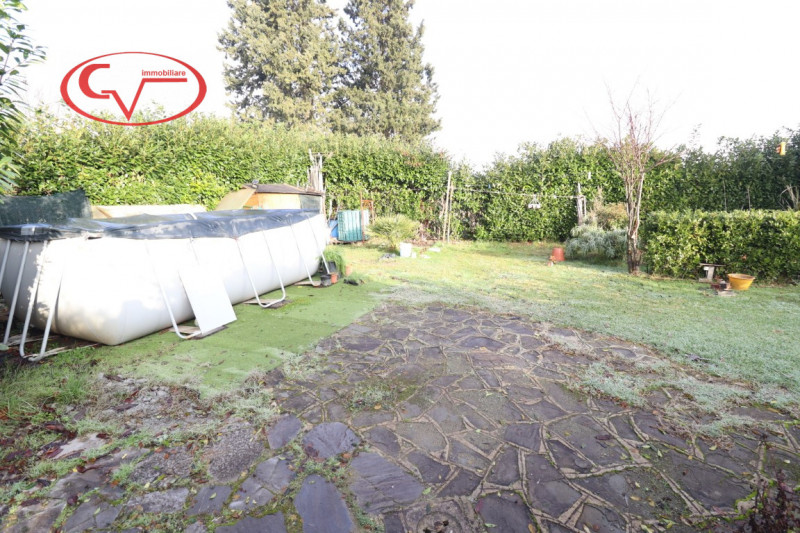 Immagine 11 di Casa bifamiliare in vendita  in via Marconi a Montevarchi