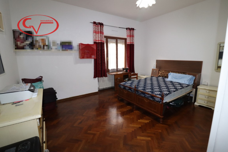 Immagine 18 di Casa bifamiliare in vendita  in via Marconi a Montevarchi