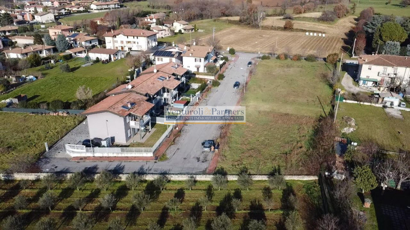 Immagine 4 di Terreno in vendita  a Calvagese Della Riviera