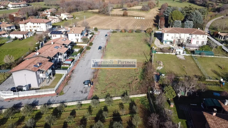 Immagine 7 di Terreno in vendita  a Calvagese Della Riviera