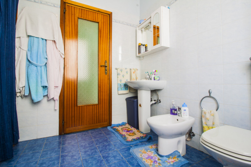 Immagine 12 di Appartamento in vendita  in Corso Maroncelli 40 a Torino