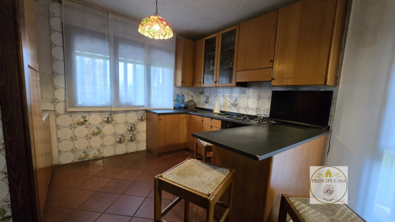 Immagine 2 di Casa bifamiliare in vendita  in via Roma a Sant'elena