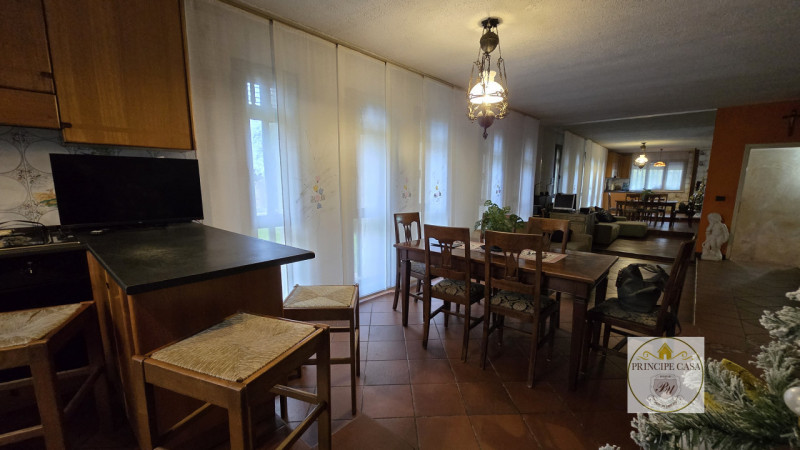 Immagine 4 di Casa bifamiliare in vendita  in via Roma a Sant'elena