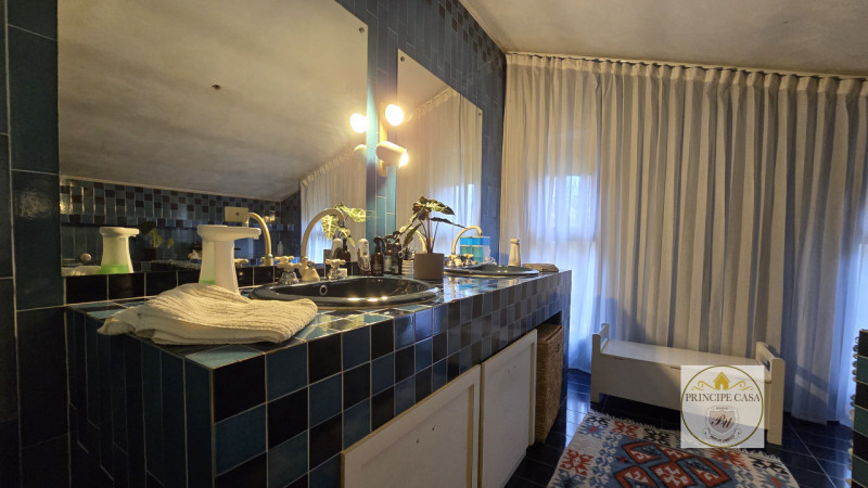 Immagine 12 di Casa bifamiliare in vendita  in via Roma a Sant'elena