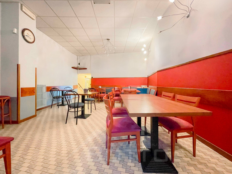 Immagine 4 di Laboratorio in vendita  in Piazza Beltrami, 6 a Omegna