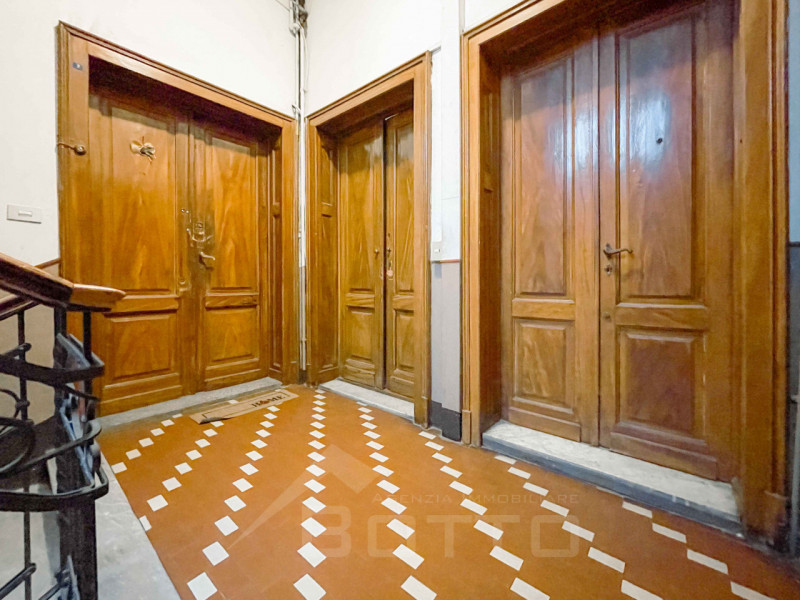 Immagine 14 di Laboratorio in vendita  in Piazza Beltrami, 6 a Omegna