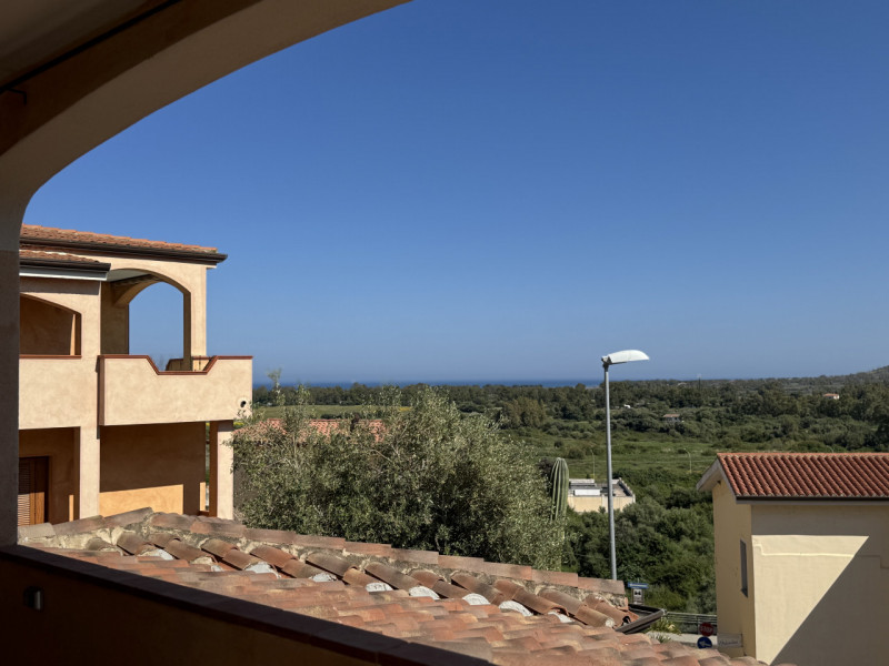 Immagine 7 di Appartamento in vendita  in Via Peppino Mereu a Posada