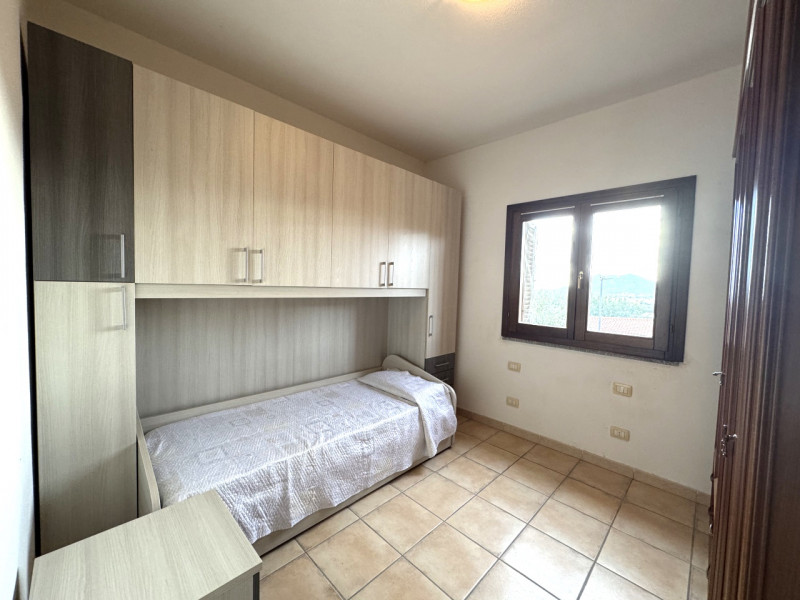 Immagine 12 di Appartamento in vendita  in Via Peppino Mereu a Posada