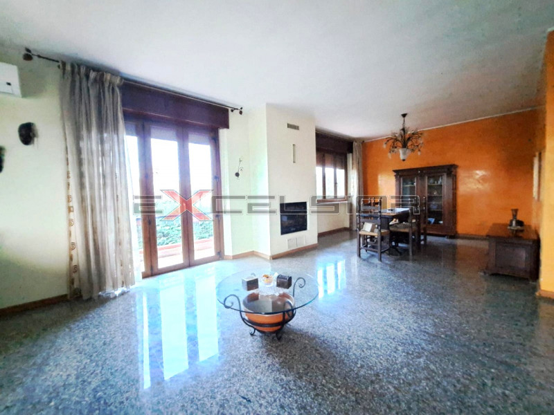 Immagine 2 di Casa indipendente in vendita  in Corso Risorgimento n. 160 Porto Viro a Porto Viro