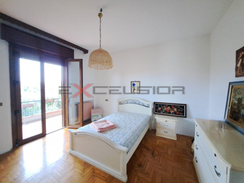 Immagine 4 di Casa indipendente in vendita  in Corso Risorgimento n. 160 Porto Viro a Porto Viro