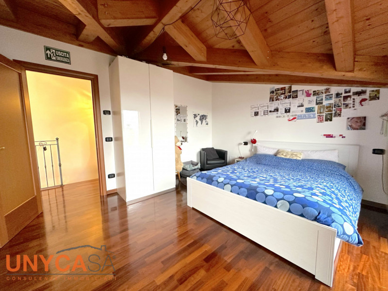 Immagine 11 di Appartamento in vendita  a Selvazzano Dentro