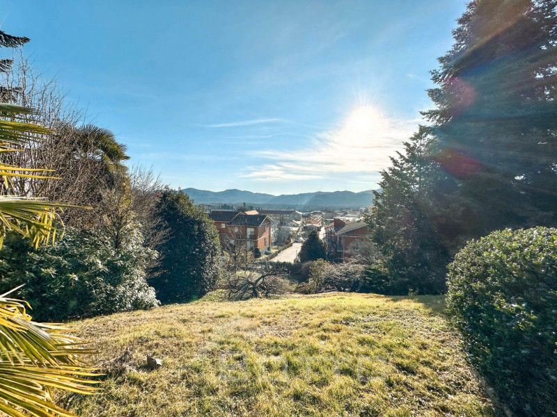 Immagine 22 di Villa in vendita  in Via Partigiani, 26 a Grignasco