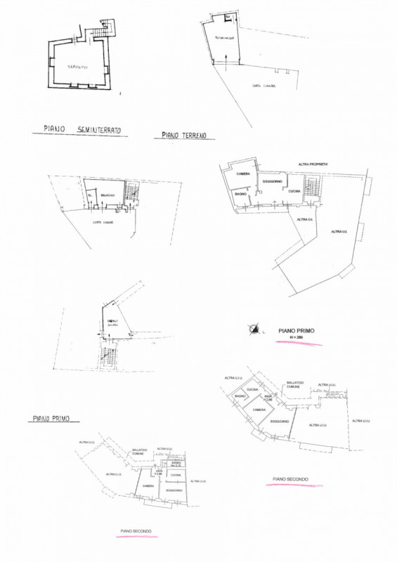 Immagine 44 di Palazzo in vendita  in piazza Manzetti 23 a Invorio