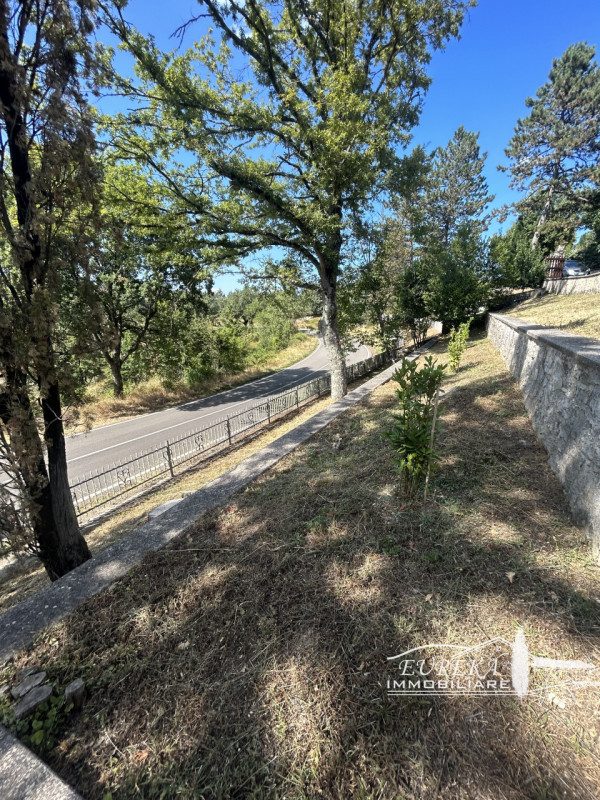 Immagine 14 di Villa in vendita  in san venanzo a San Venanzo