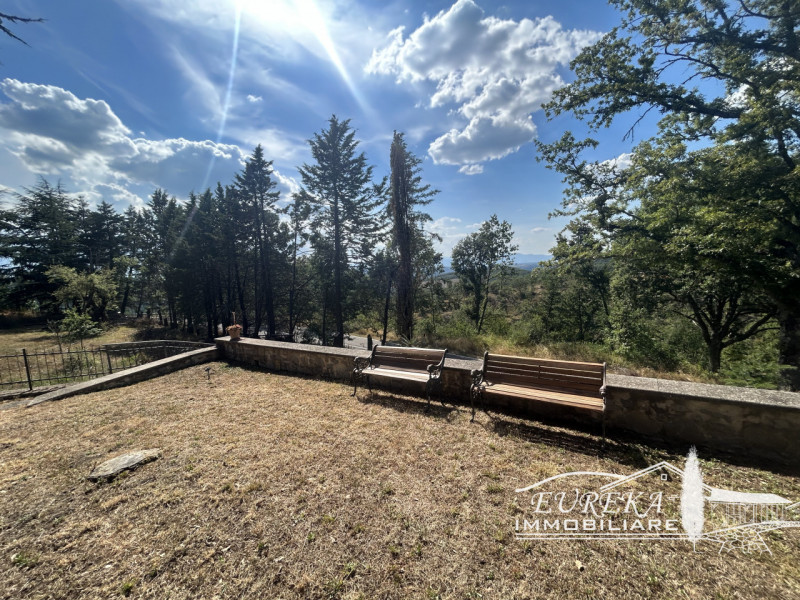 Immagine 17 di Villa in vendita  in san venanzo a San Venanzo