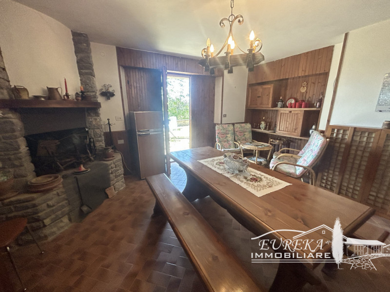 Immagine 22 di Villa in vendita  in san venanzo a San Venanzo