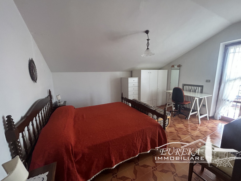 Immagine 34 di Villa in vendita  in san venanzo a San Venanzo