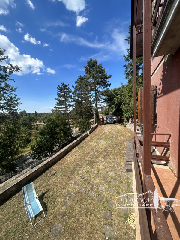 Immagine 47 di Villa in vendita  in san venanzo a San Venanzo