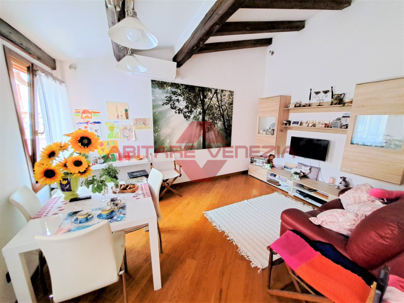 Immagine 4 di Appartamento in vendita  in castello 4196 a Venezia