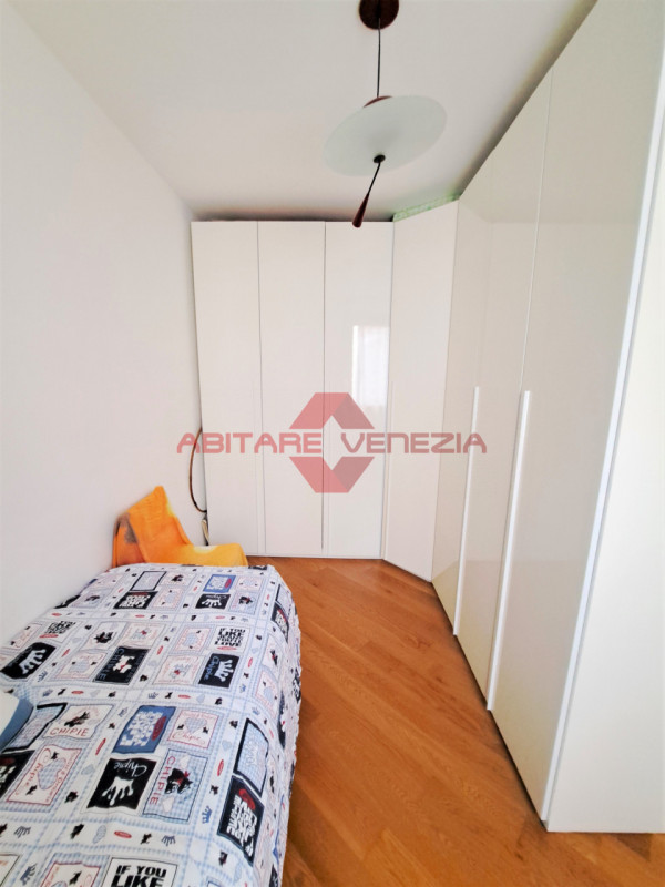 Immagine 25 di Appartamento in vendita  in castello 4196 a Venezia