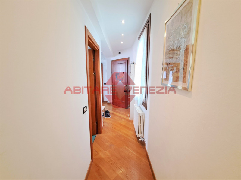 Immagine 28 di Appartamento in vendita  in castello 4196 a Venezia