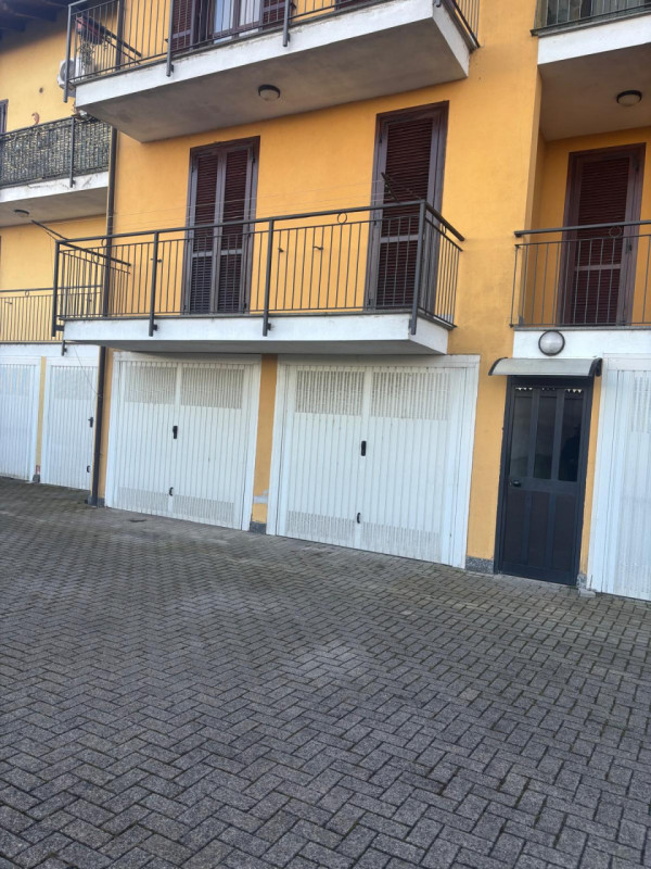 Immagine 2 di Appartamento in vendita  in via giovanni  faldella 68 a Crescentino