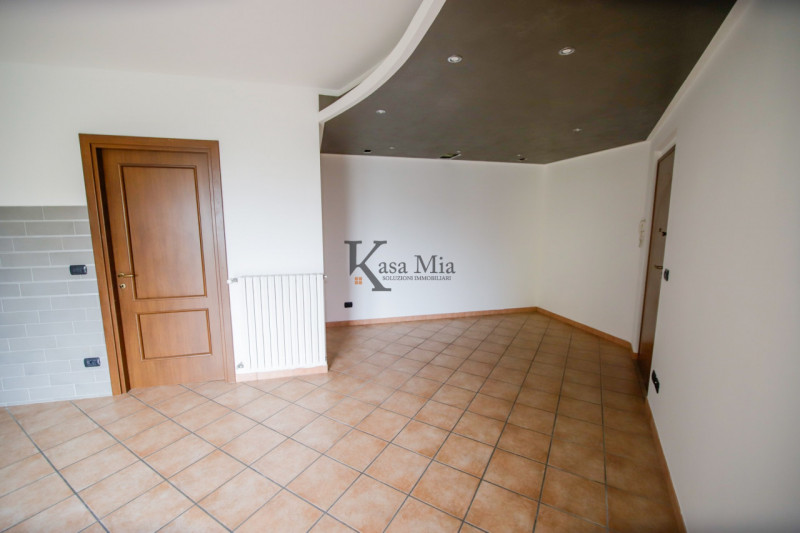 Immagine 6 di Appartamento in vendita  in via giovanni  faldella 68 a Crescentino