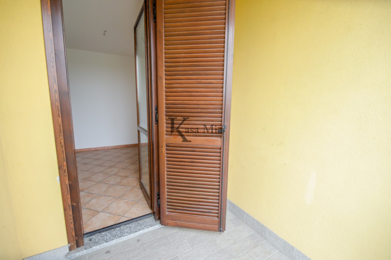 Immagine 24 di Appartamento in vendita  in via giovanni  faldella 68 a Crescentino