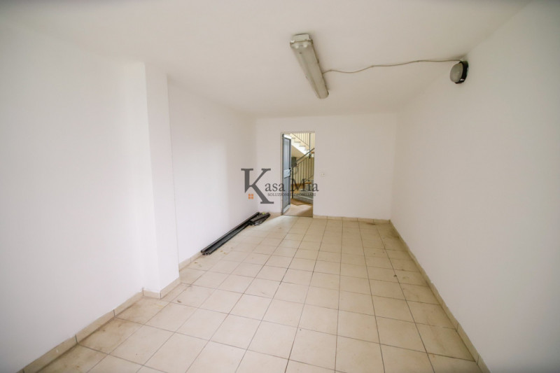 Immagine 29 di Appartamento in vendita  in via giovanni  faldella 68 a Crescentino