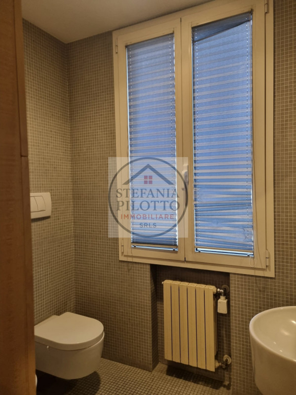 Immagine 7 di Ufficio in vendita  in Via Tommaseo a Padova