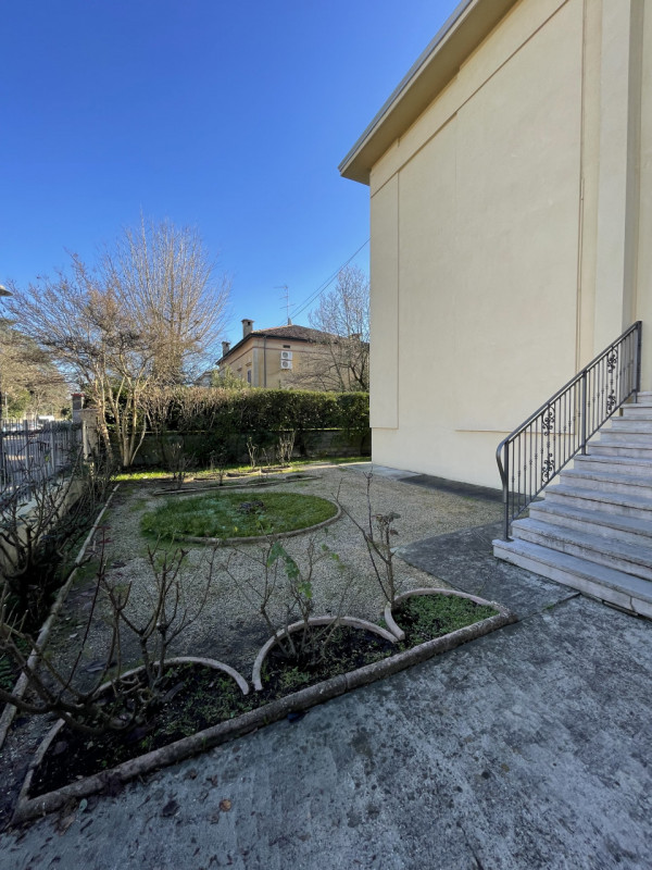 Immagine 26 di Casa indipendente in vendita  a Suzzara