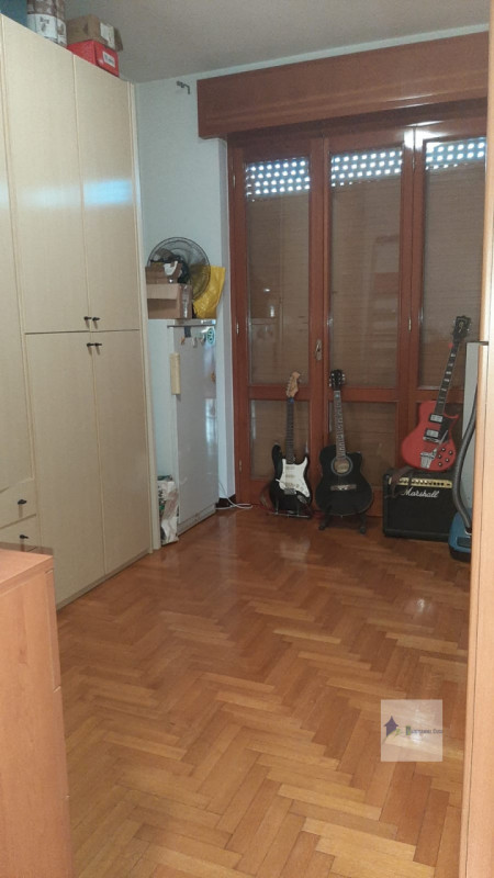 Immagine 17 di Casa bifamiliare in vendita  in via marche a Castano Primo