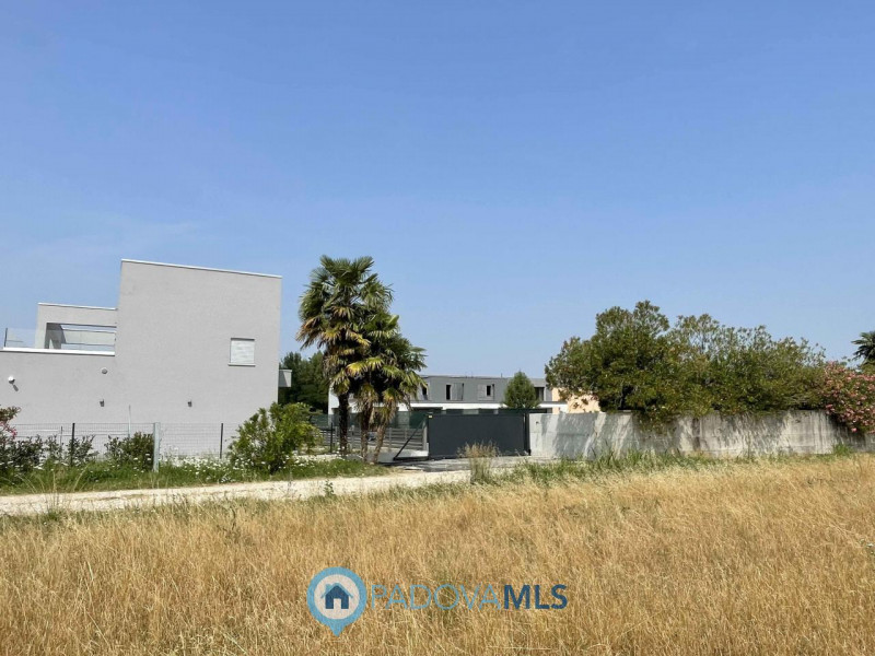 Immagine 14 di Casa bifamiliare in vendita  in via ugo foscolo a Selvazzano Dentro