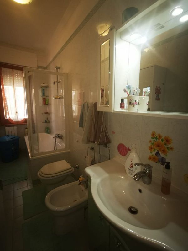 Immagine 2 di Appartamento in vendita  in via purificato a Catanzaro