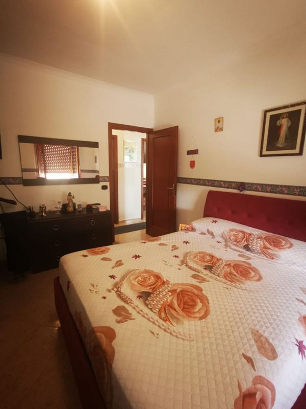 Immagine 9 di Appartamento in vendita  in via purificato a Catanzaro