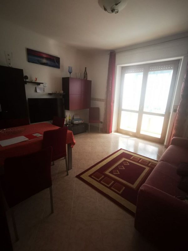 Immagine 14 di Appartamento in vendita  in via purificato a Catanzaro