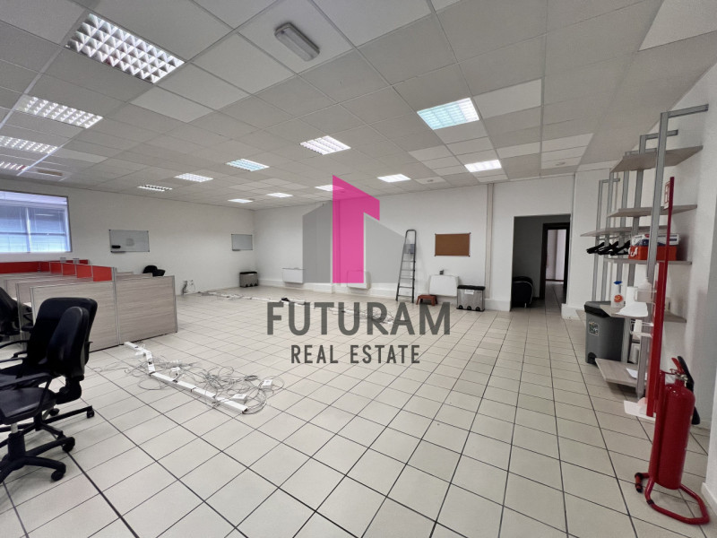 Immagine 6 di Ufficio in affitto  a Vicenza