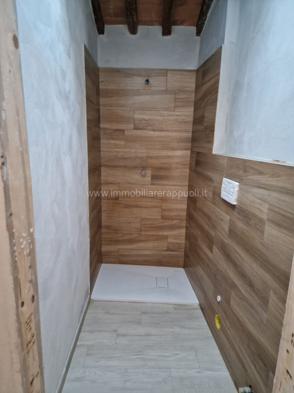 Immagine 5 di Casa indipendente in vendita  a Sinalunga