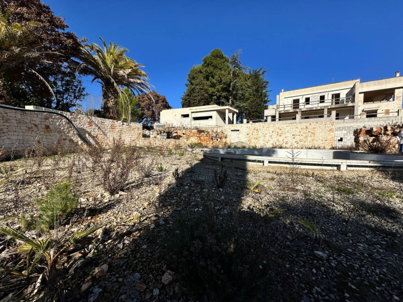 Immagine 6 di Hotel in vendita  in contrada tanzarella a Cisternino