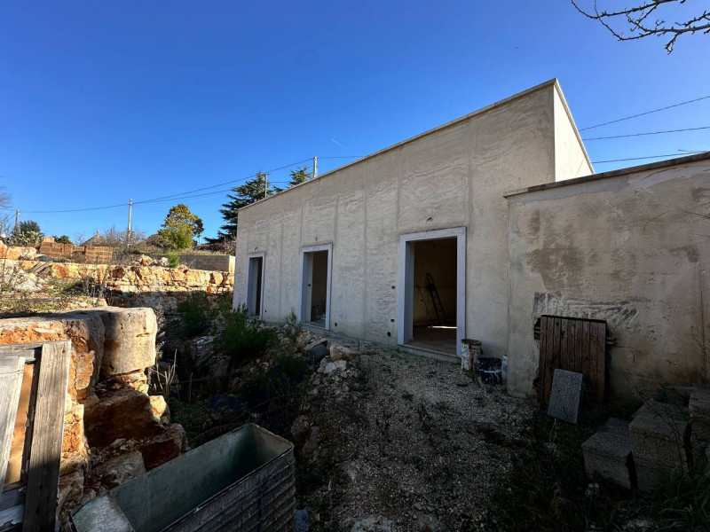 Immagine 37 di Hotel in vendita  in contrada tanzarella a Cisternino