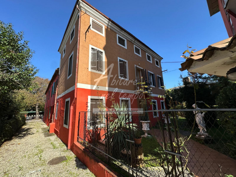 Immagine 6 di Palazzo in vendita  in VIALE DELLA STAZIONE a Cittadella
